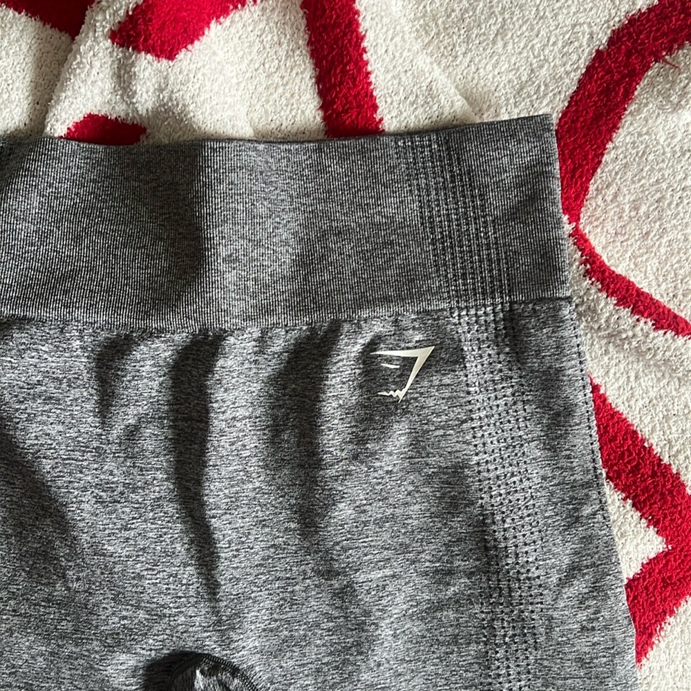 gymshark grey leggings, size large